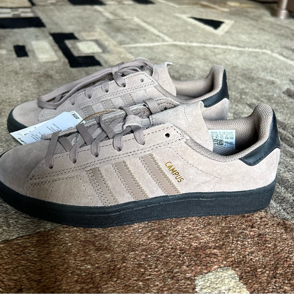 Adidas Campus Sneakers